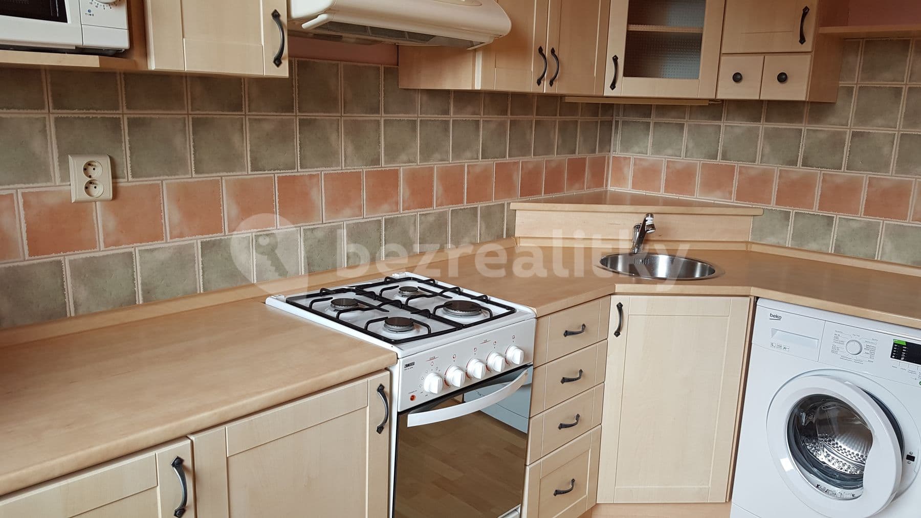 Prenájom bytu 2-izbový 44 m², F. S. Tůmy, Orlová, Moravskoslezský kraj Prenájom bytu 2-izbový 44 m², F. S. Tůmy, Orlová, Moravskoslezský kraj