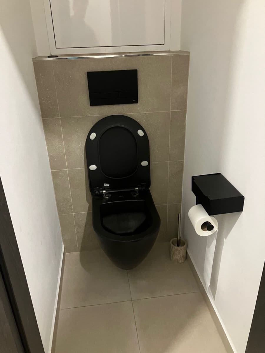 Prenájom bytu 2-izbový 60 m², Spartakiádní, Sokolov, Karlovarský kraj Prenájom bytu 2-izbový 60 m², Spartakiádní, Sokolov, Karlovarský kraj