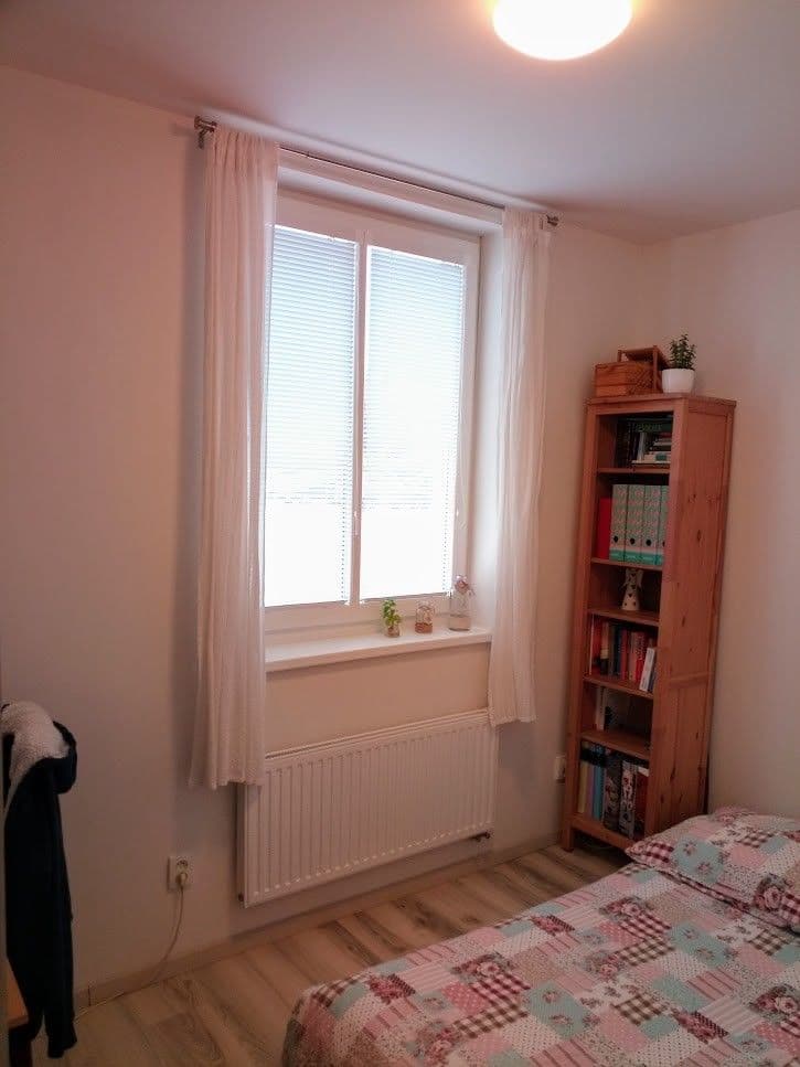 Prenájom bytu 3-izbový 63 m², Gymnazijní, Jindřichův Hradec, Jihočeský kraj Prenájom bytu 3-izbový 63 m², Gymnazijní, Jindřichův Hradec, Jihočeský kraj