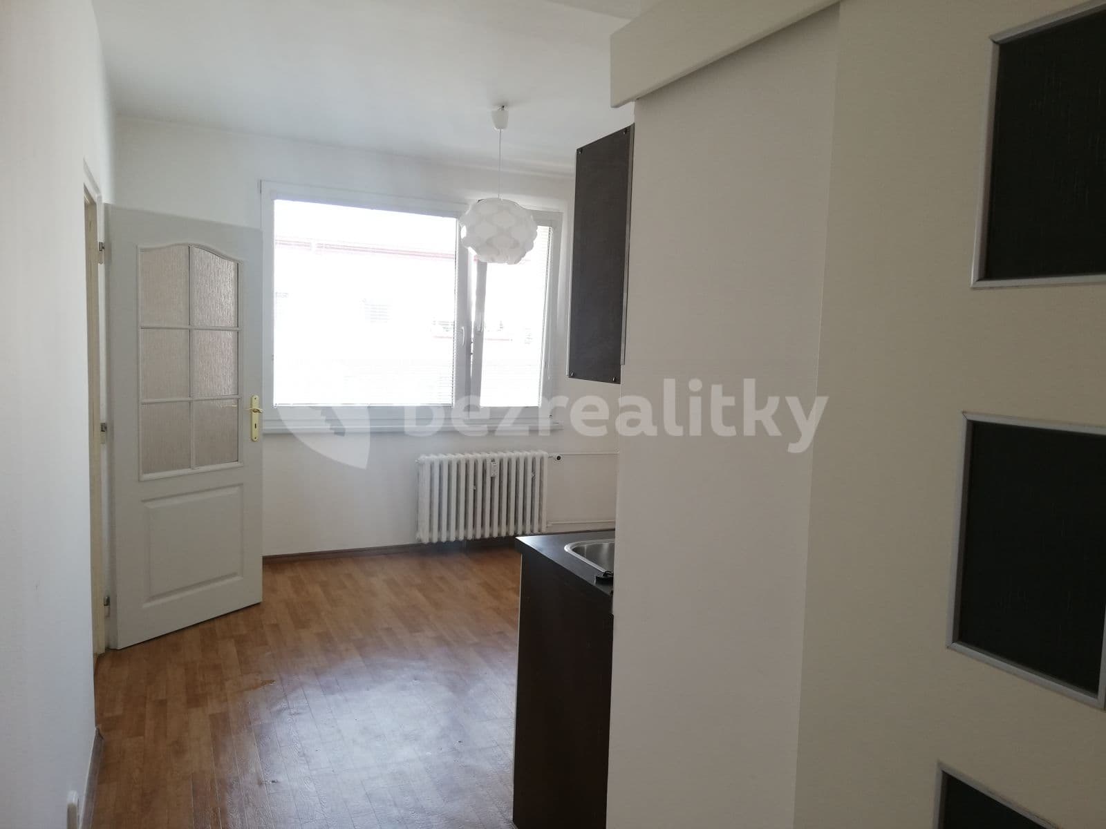 Prenájom bytu 2-izbový 37 m², Jiřího z Poděbrad, Litoměřice, Ústecký kraj Prenájom bytu 2-izbový 37 m², Jiřího z Poděbrad, Litoměřice, Ústecký kraj