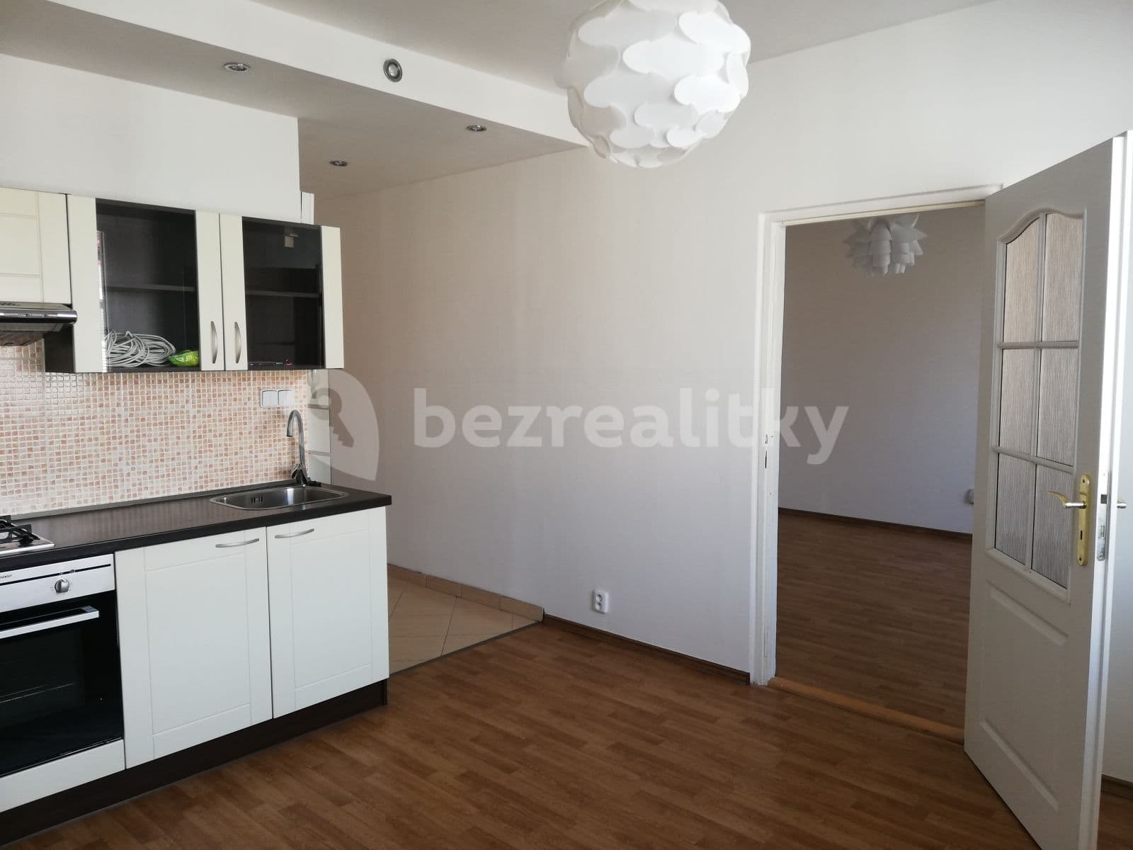 Prenájom bytu 2-izbový 37 m², Jiřího z Poděbrad, Litoměřice, Ústecký kraj Prenájom bytu 2-izbový 37 m², Jiřího z Poděbrad, Litoměřice, Ústecký kraj