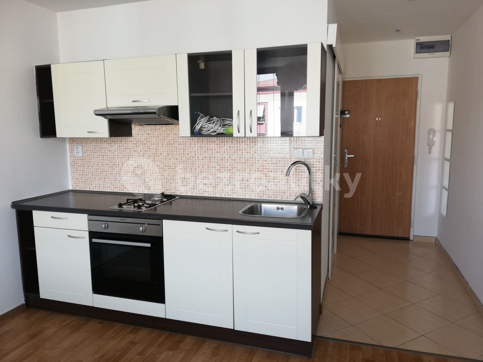 Prenájom bytu 2-izbový 37 m², Jiřího z Poděbrad, Litoměřice, Ústecký kraj Prenájom bytu 2-izbový 37 m², Jiřího z Poděbrad, Litoměřice, Ústecký kraj