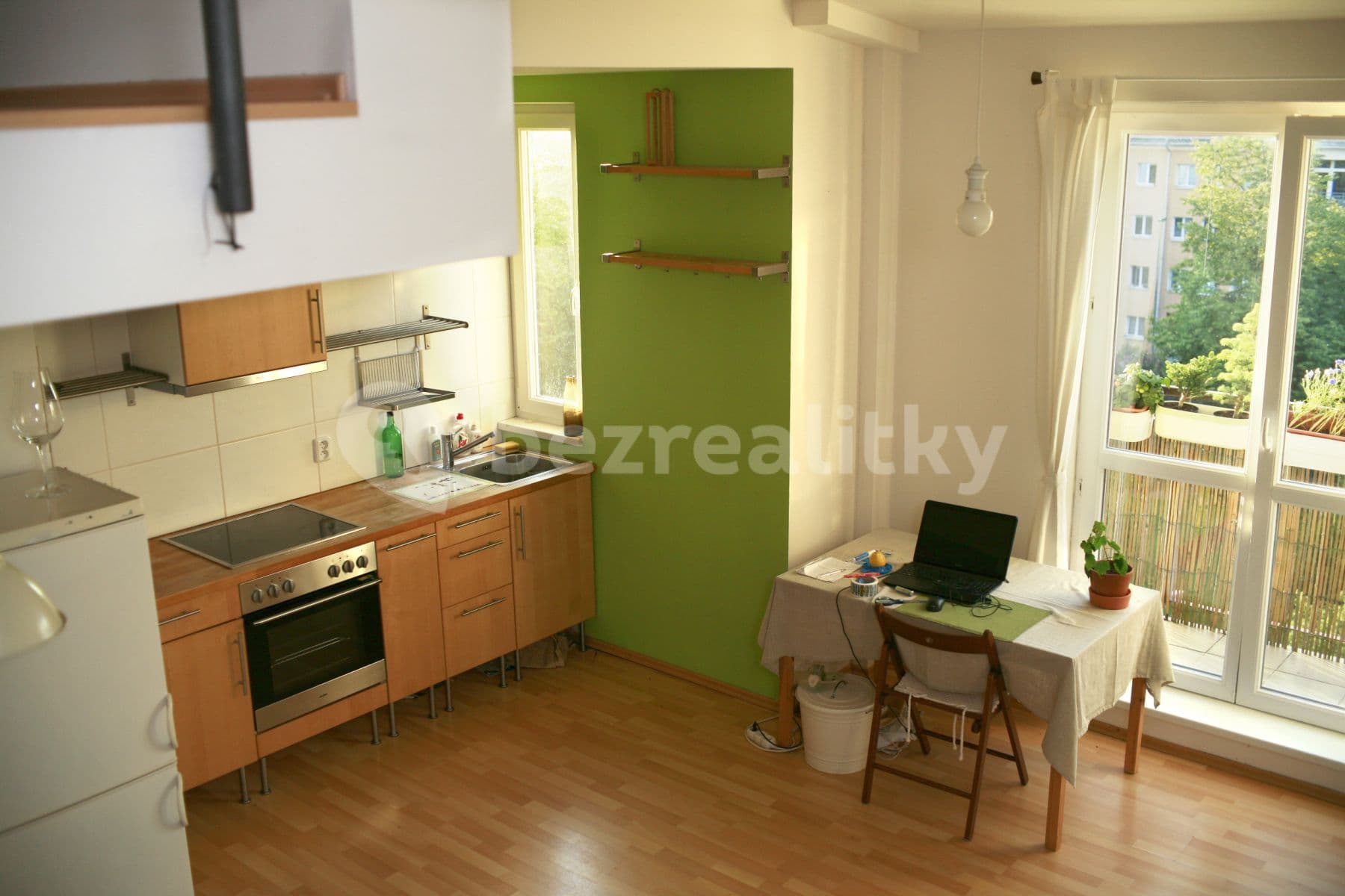 Prenájom bytu 1-izbový 48 m², Jabloňová, Praha, Praha Prenájom bytu 1-izbový 48 m², Jabloňová, Praha, Praha