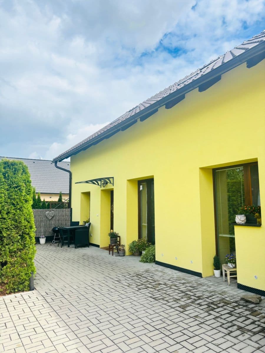 Prenájom bytu 2-izbový 51 m², Průběžná, Poděbrady, Středočeský kraj Prenájom bytu 2-izbový 51 m², Průběžná, Poděbrady, Středočeský kraj