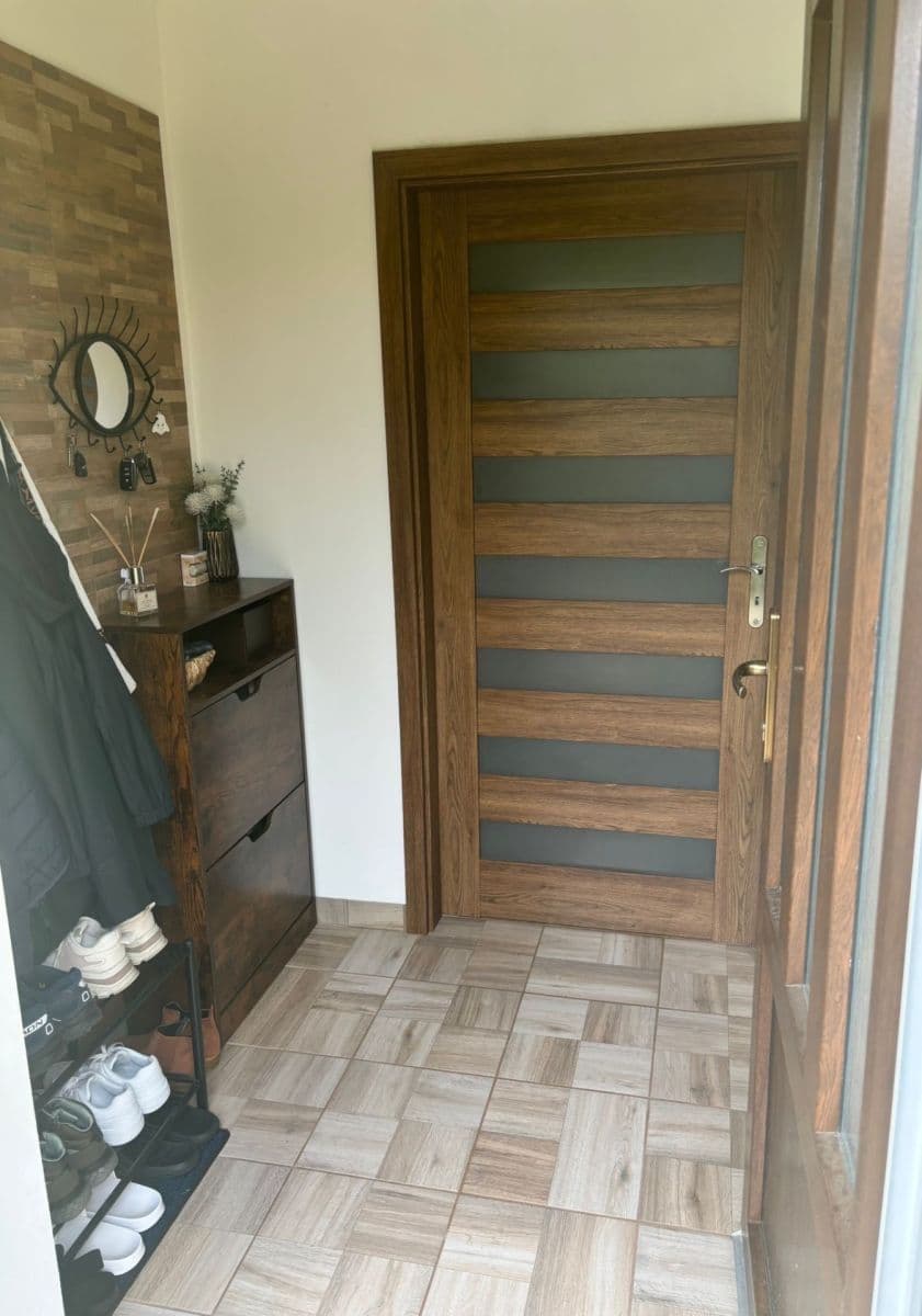Prenájom bytu 2-izbový 51 m², Průběžná, Poděbrady, Středočeský kraj Prenájom bytu 2-izbový 51 m², Průběžná, Poděbrady, Středočeský kraj