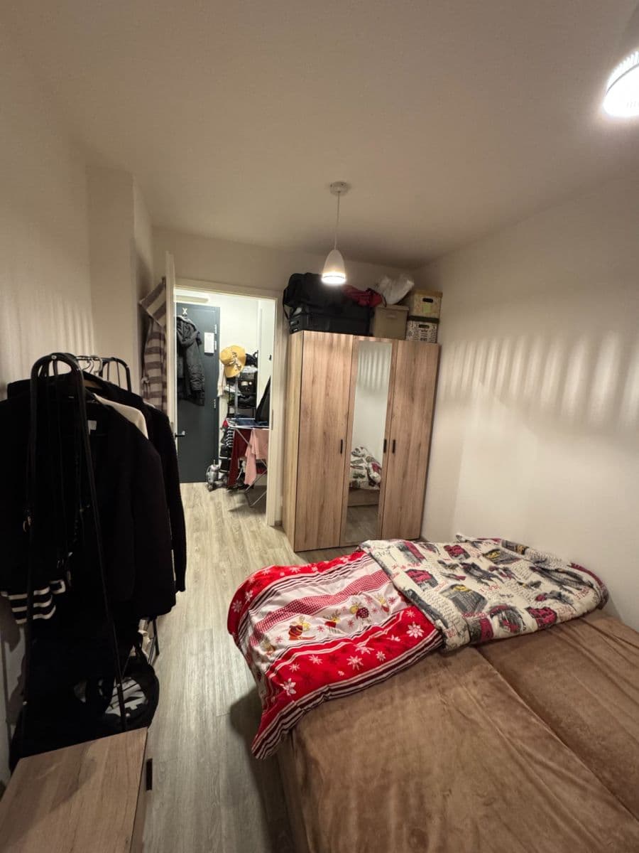 Prenájom bytu 2-izbový 30 m², Hradecká, Hradec Králové, Královéhradecký kraj Prenájom bytu 2-izbový 30 m², Hradecká, Hradec Králové, Královéhradecký kraj