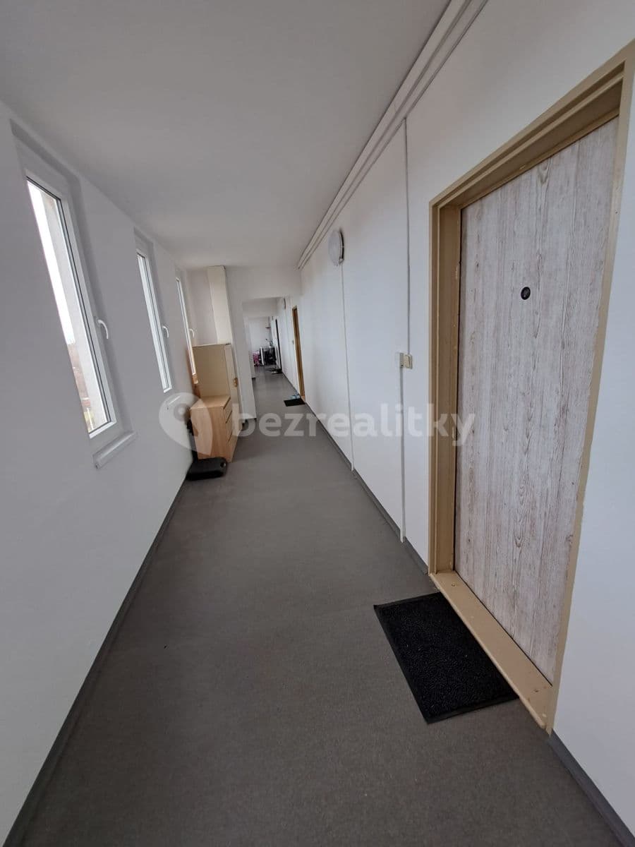 Prenájom bytu 2-izbový 45 m², Kardašovská, Praha, Praha Prenájom bytu 2-izbový 45 m², Kardašovská, Praha, Praha