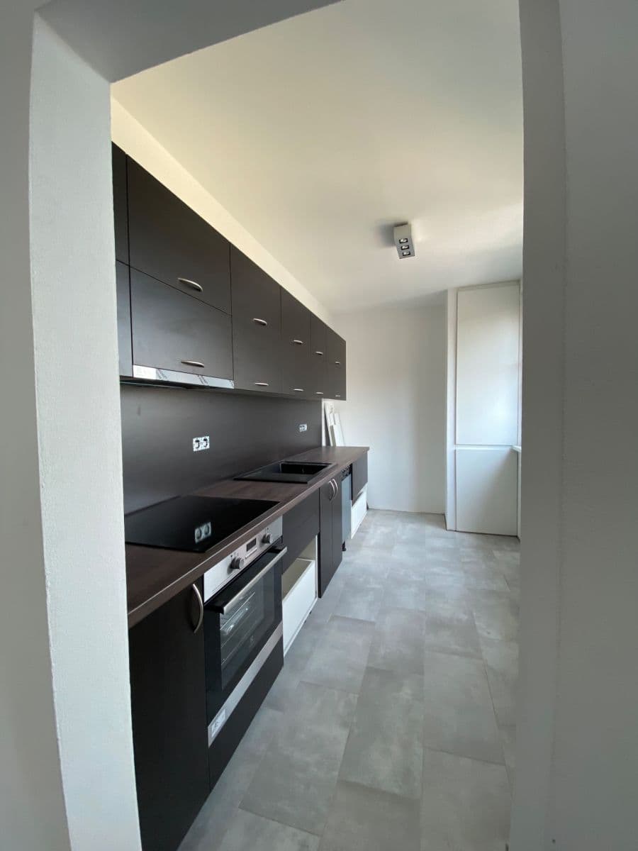 Prenájom bytu 3-izbový 68 m², Švédská, Ostrava, Moravskoslezský kraj Prenájom bytu 3-izbový 68 m², Švédská, Ostrava, Moravskoslezský kraj