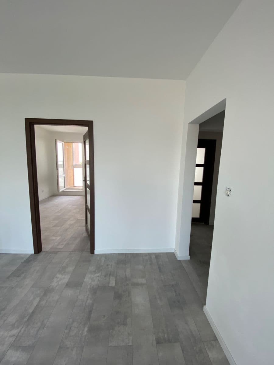 Prenájom bytu 3-izbový 68 m², Švédská, Ostrava, Moravskoslezský kraj Prenájom bytu 3-izbový 68 m², Švédská, Ostrava, Moravskoslezský kraj