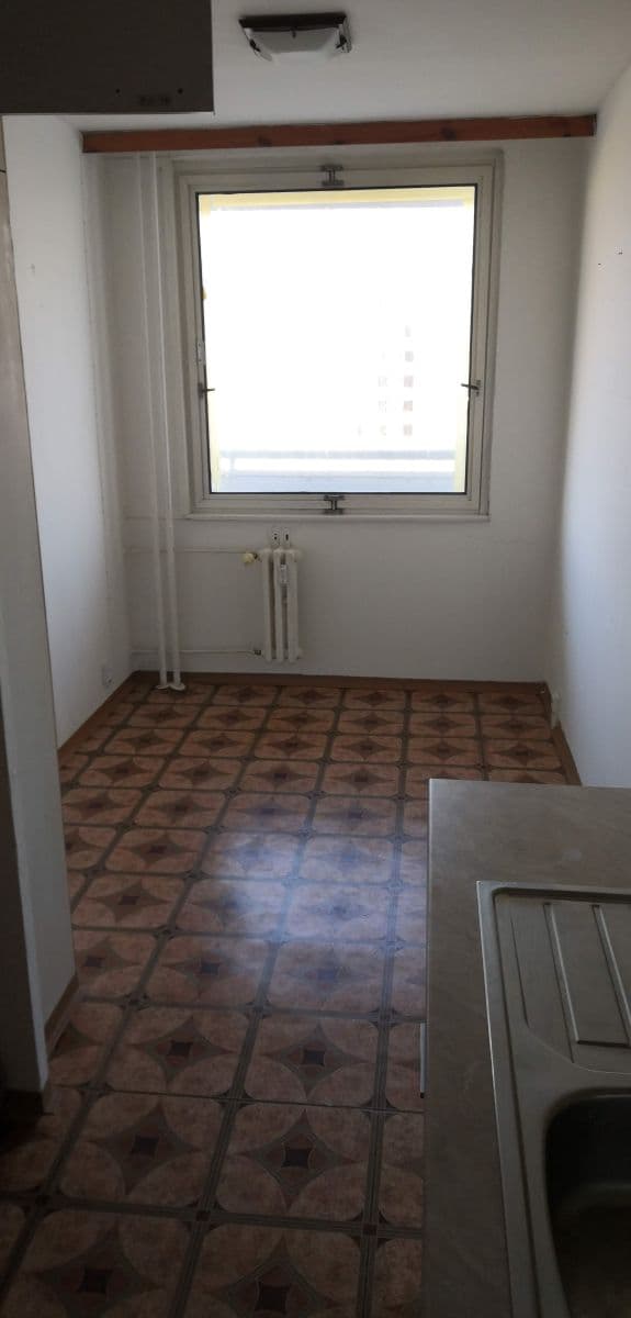 Prenájom bytu 1-izbový 52 m², Trávníčkova, Praha, Praha Prenájom bytu 1-izbový 52 m², Trávníčkova, Praha, Praha