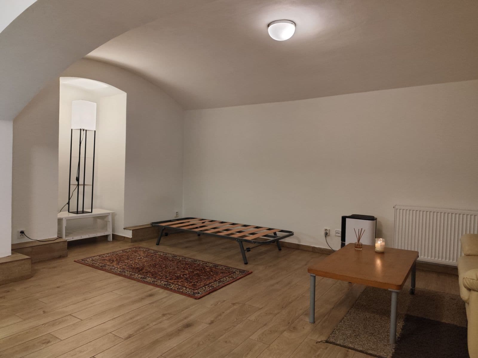 Prenájom bytu 1-izbový 42 m², Sudoměřská, Praha, Praha Prenájom bytu 1-izbový 42 m², Sudoměřská, Praha, Praha