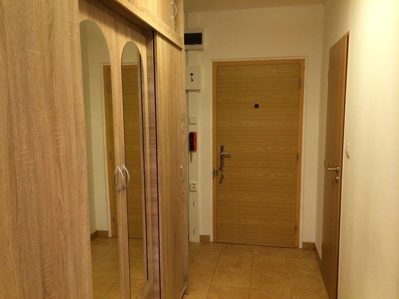Prenájom bytu 2-izbový 43 m², Kettnerova, Praha, Praha Prenájom bytu 2-izbový 43 m², Kettnerova, Praha, Praha