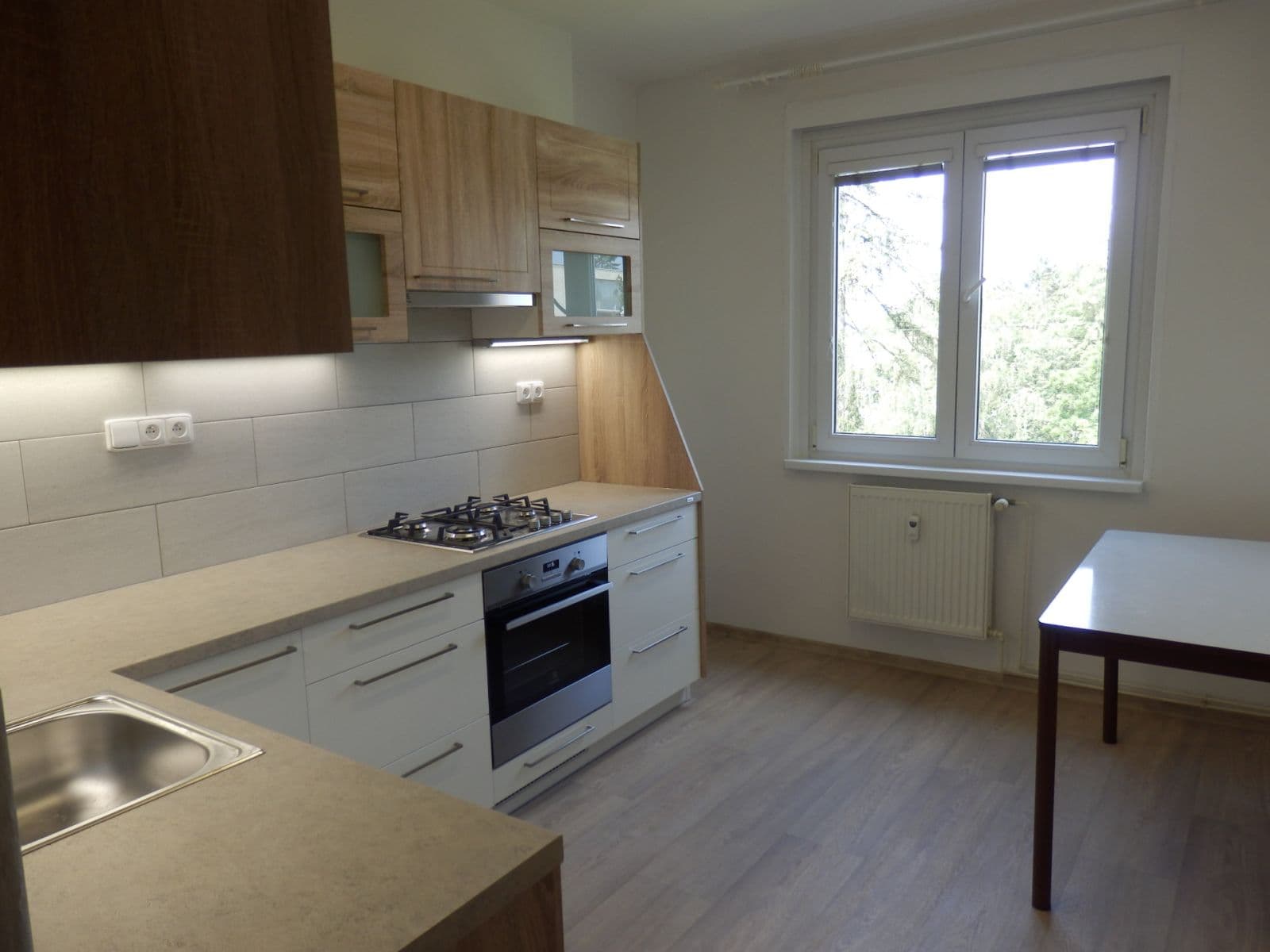 Predaj bytu 2-izbový 64 m², Tehovská, Praha, Praha Predaj bytu 2-izbový 64 m², Tehovská, Praha, Praha