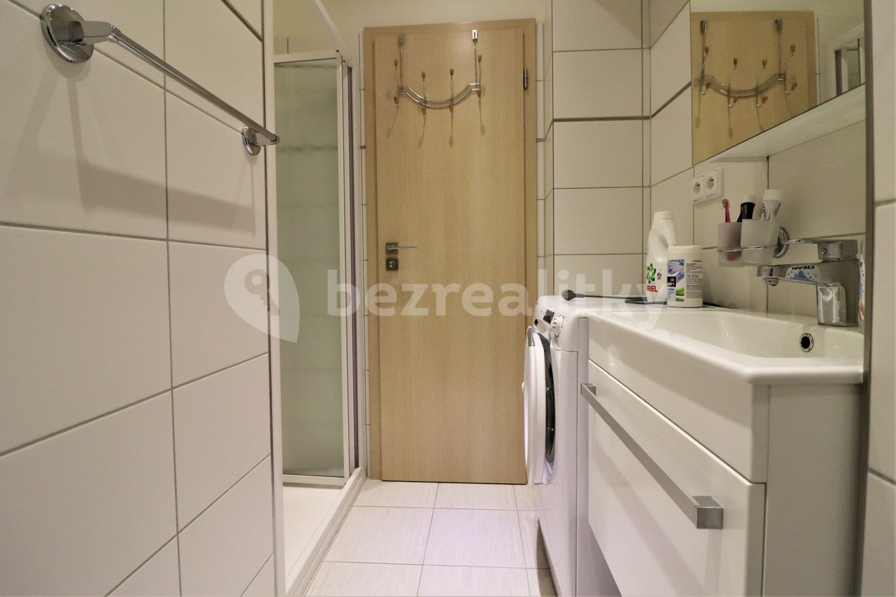 Prenájom bytu Garsoniéra 26 m², K Lánu, Praha, Praha Prenájom bytu Garsoniéra 26 m², K Lánu, Praha, Praha