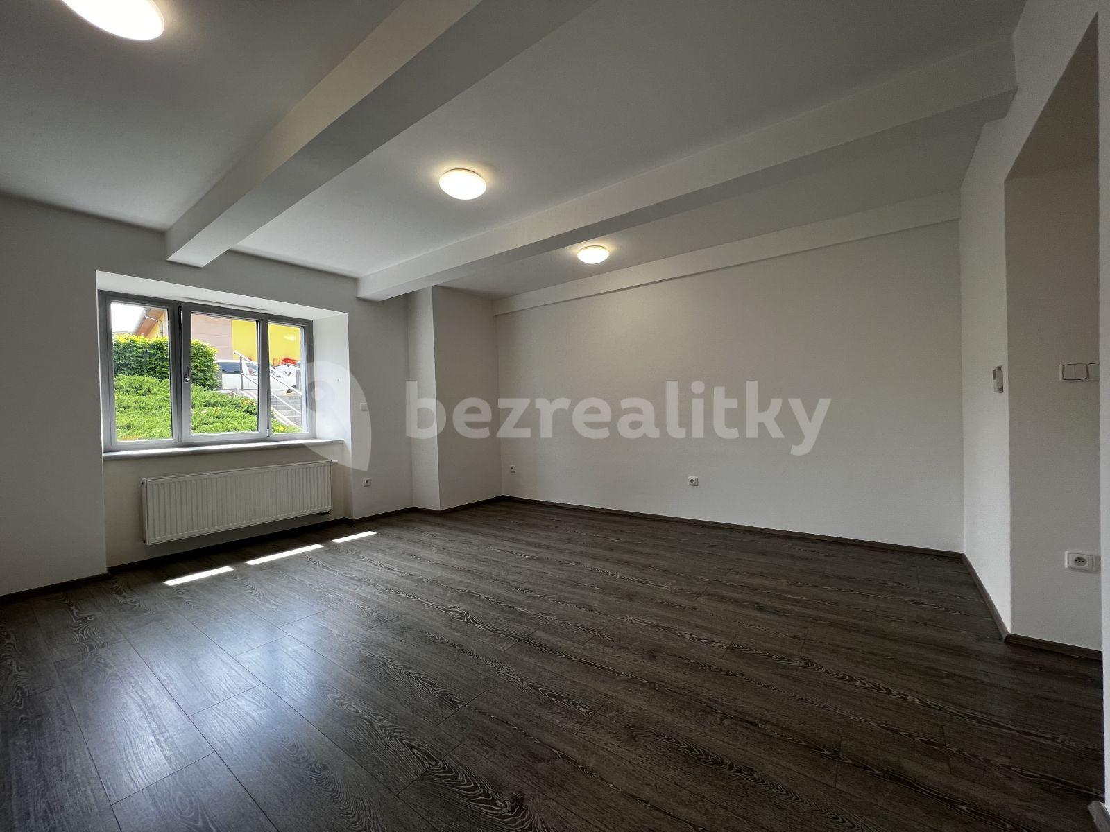 Prenájom bytu 1-izbový 23 m², Omská, Praha, Praha