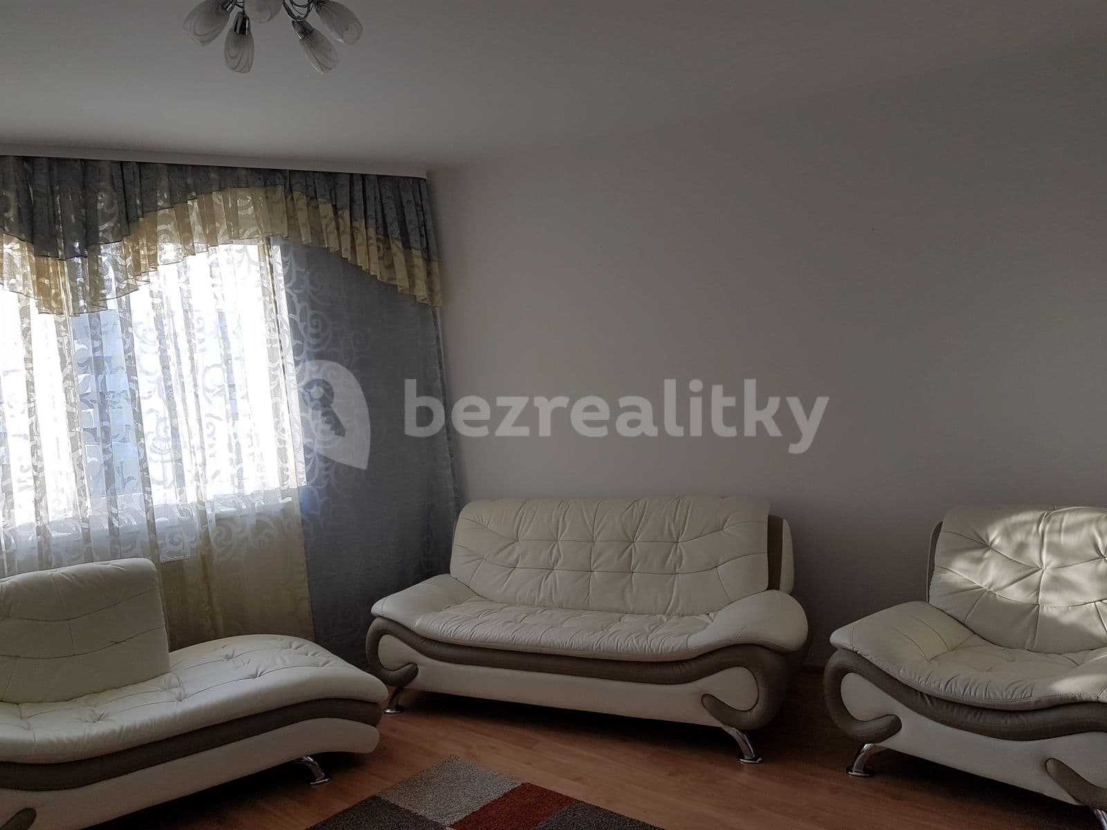 Prenájom bytu 2-izbový 58 m², Honzíkova, Praha, Praha Prenájom bytu 2-izbový 58 m², Honzíkova, Praha, Praha