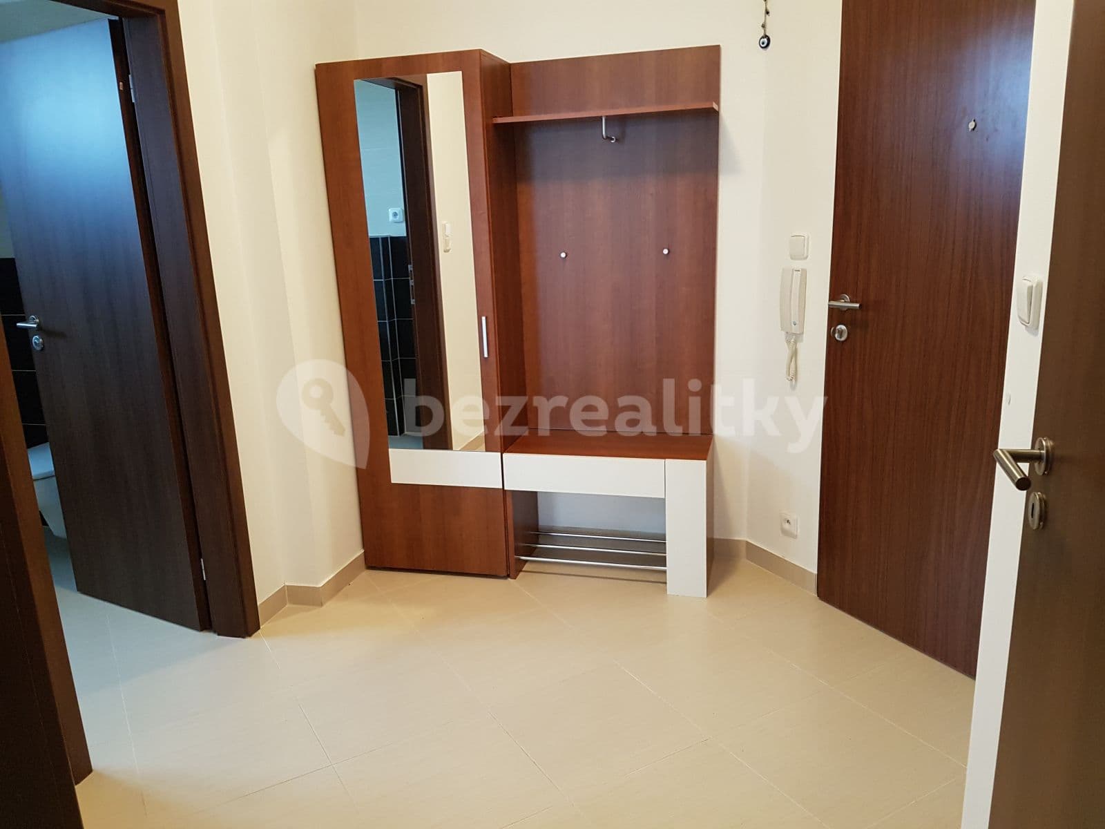 Prenájom bytu 2-izbový 58 m², Honzíkova, Praha, Praha Prenájom bytu 2-izbový 58 m², Honzíkova, Praha, Praha