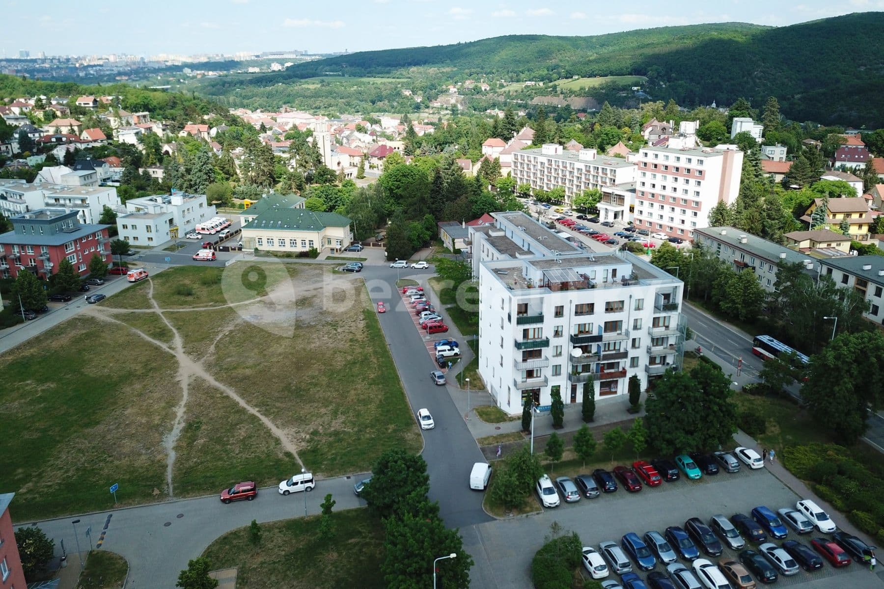 Prenájom bytu 3-izbový 90 m², Elišky Přemyslovny, Praha, Praha Prenájom bytu 3-izbový 90 m², Elišky Přemyslovny, Praha, Praha