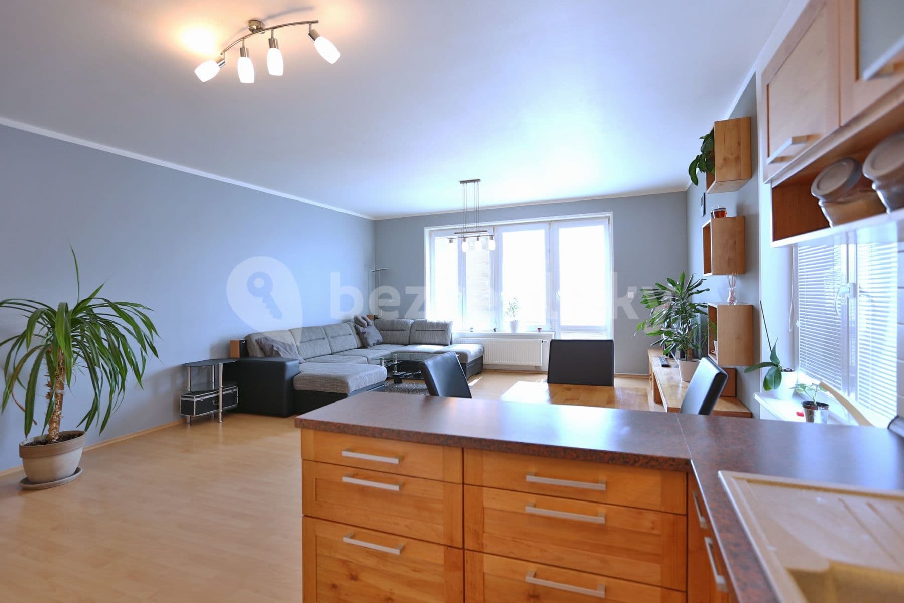 Prenájom bytu 3-izbový 90 m², Elišky Přemyslovny, Praha, Praha Prenájom bytu 3-izbový 90 m², Elišky Přemyslovny, Praha, Praha