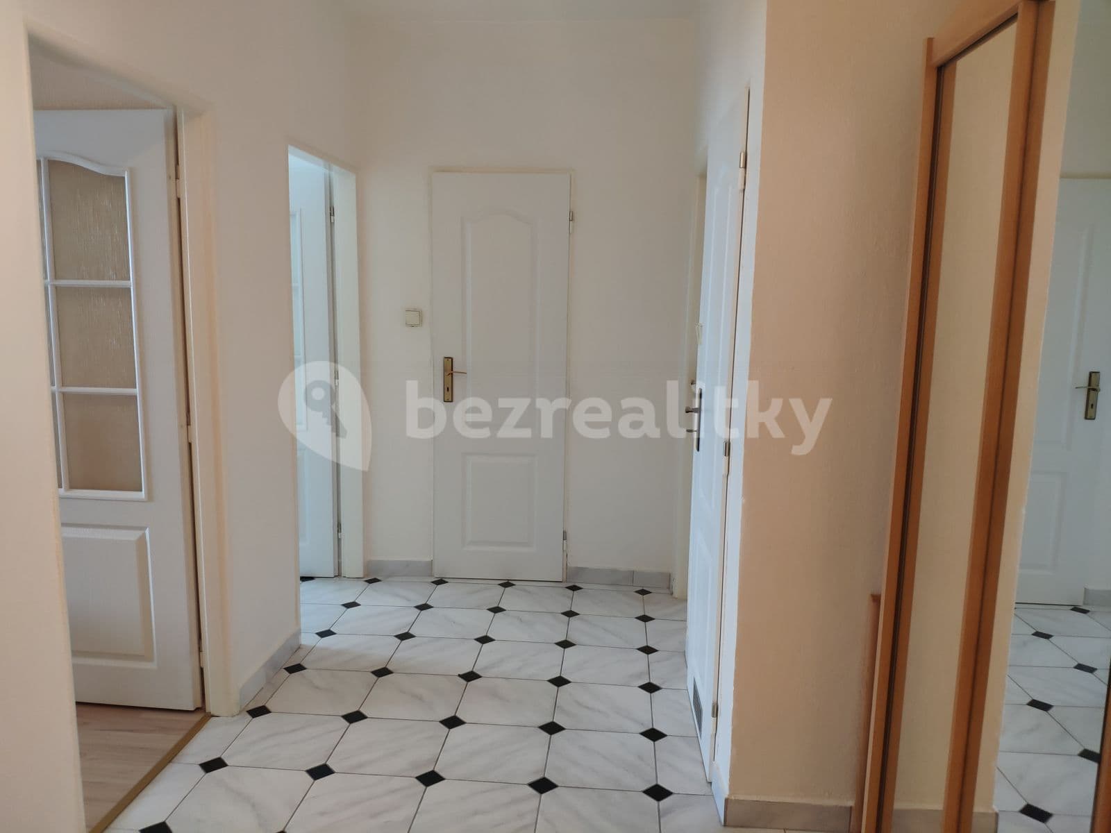 Prenájom bytu 2-izbový 50 m², Čerchovská, Praha, Praha Prenájom bytu 2-izbový 50 m², Čerchovská, Praha, Praha