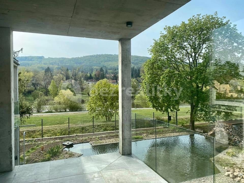 Prenájom bytu 2-izbový 73 m², 5. května, Dobřichovice, Středočeský kraj Prenájom bytu 2-izbový 73 m², 5. května, Dobřichovice, Středočeský kraj