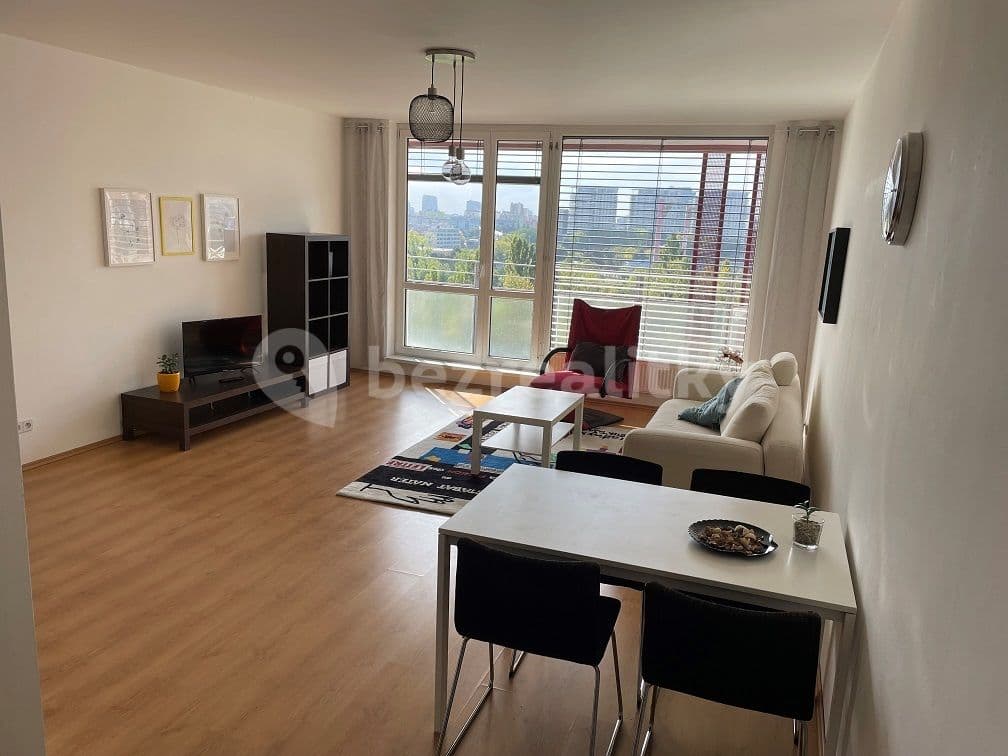 Prenájom bytu 2-izbový 59 m², Tomášikova, Nové Mesto, Bratislavský kraj