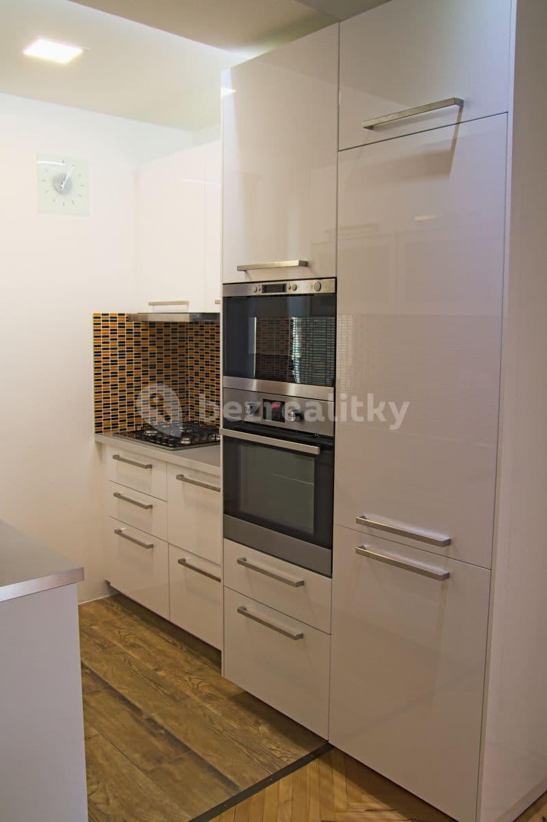 Prenájom bytu 2-izbový 66 m², Marie Cibulkové, Praha, Praha Prenájom bytu 2-izbový 66 m², Marie Cibulkové, Praha, Praha