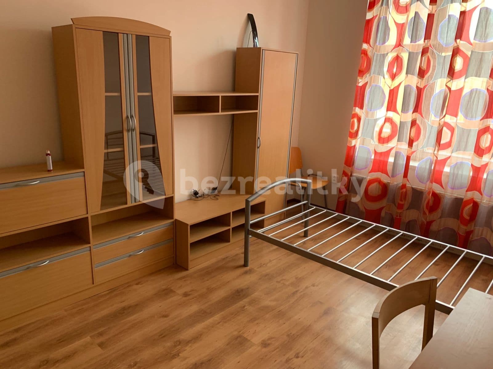 Prenájom bytu 1-izbový 32 m², Poděbradská, Praha, Praha Prenájom bytu 1-izbový 32 m², Poděbradská, Praha, Praha