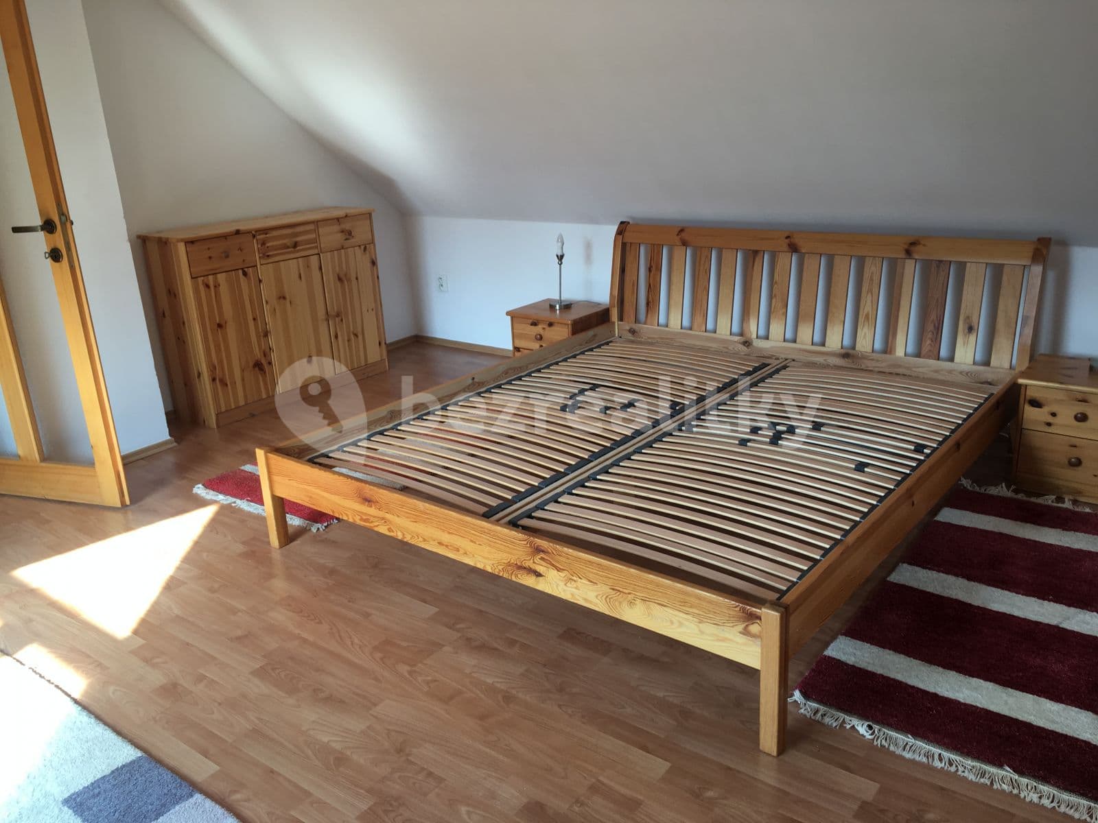 Prenájom domu 131 m², pozemok 325 m², Nelahozeves, Středočeský kraj Prenájom domu 131 m², pozemok 325 m², Nelahozeves, Středočeský kraj