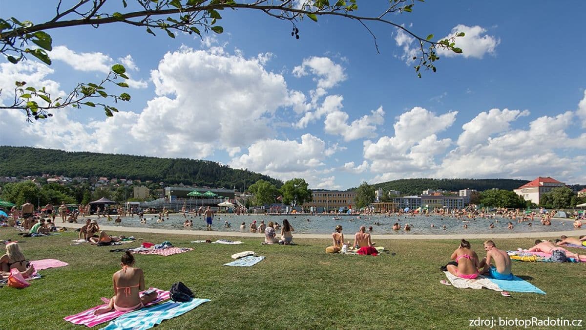 Prenájom bytu 1-izbový 25 m², Zbynická, Praha, Praha Prenájom bytu 1-izbový 25 m², Zbynická, Praha, Praha