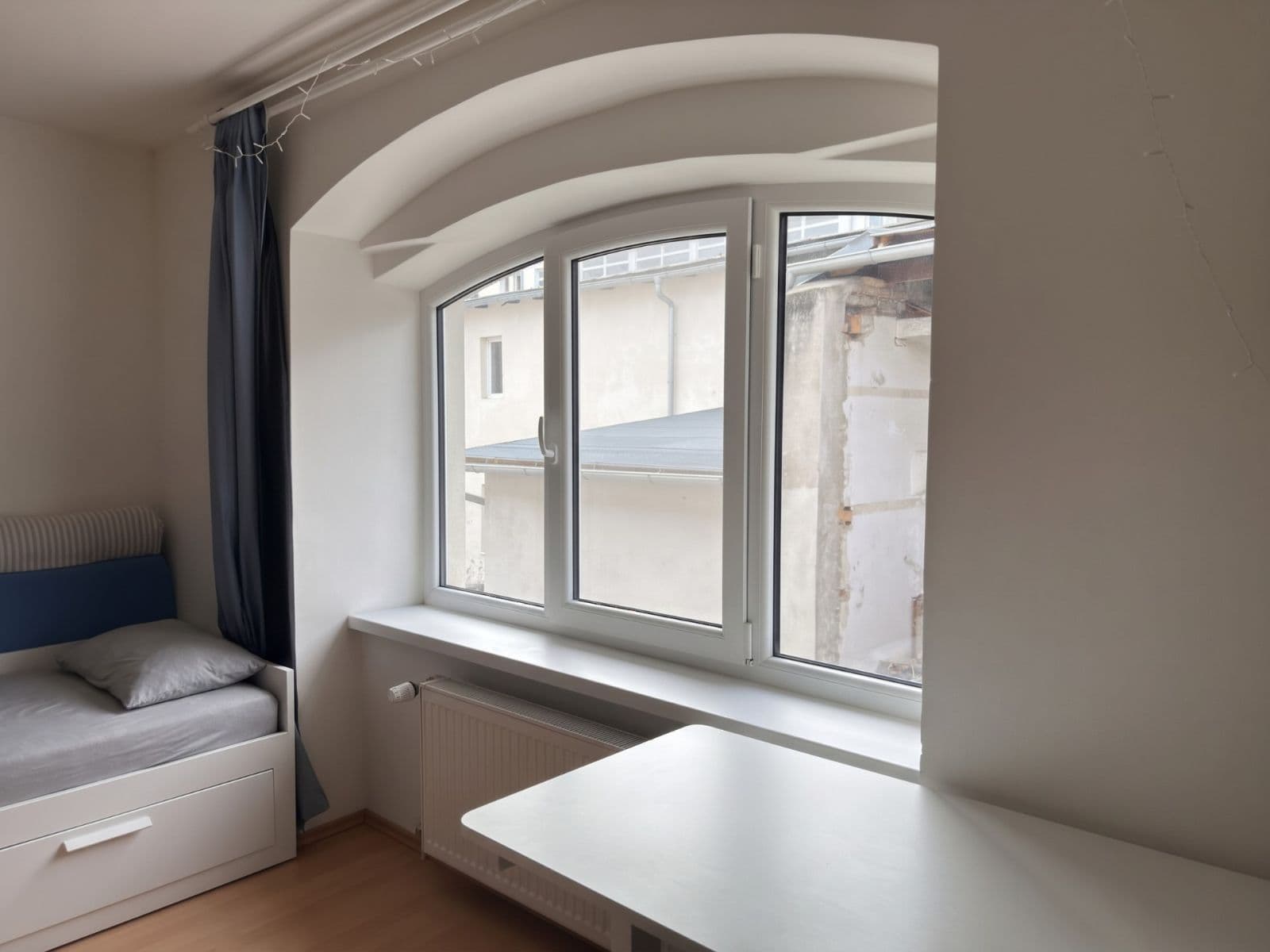 Prenájom bytu 1-izbový 25 m², Zbynická, Praha, Praha Prenájom bytu 1-izbový 25 m², Zbynická, Praha, Praha