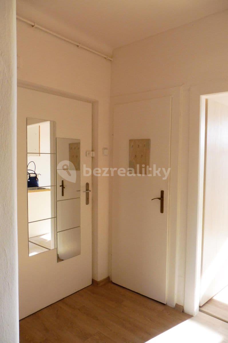 Prenájom bytu 1-izbový 43 m², Srbská, Brno, Jihomoravský kraj Prenájom bytu 1-izbový 43 m², Srbská, Brno, Jihomoravský kraj