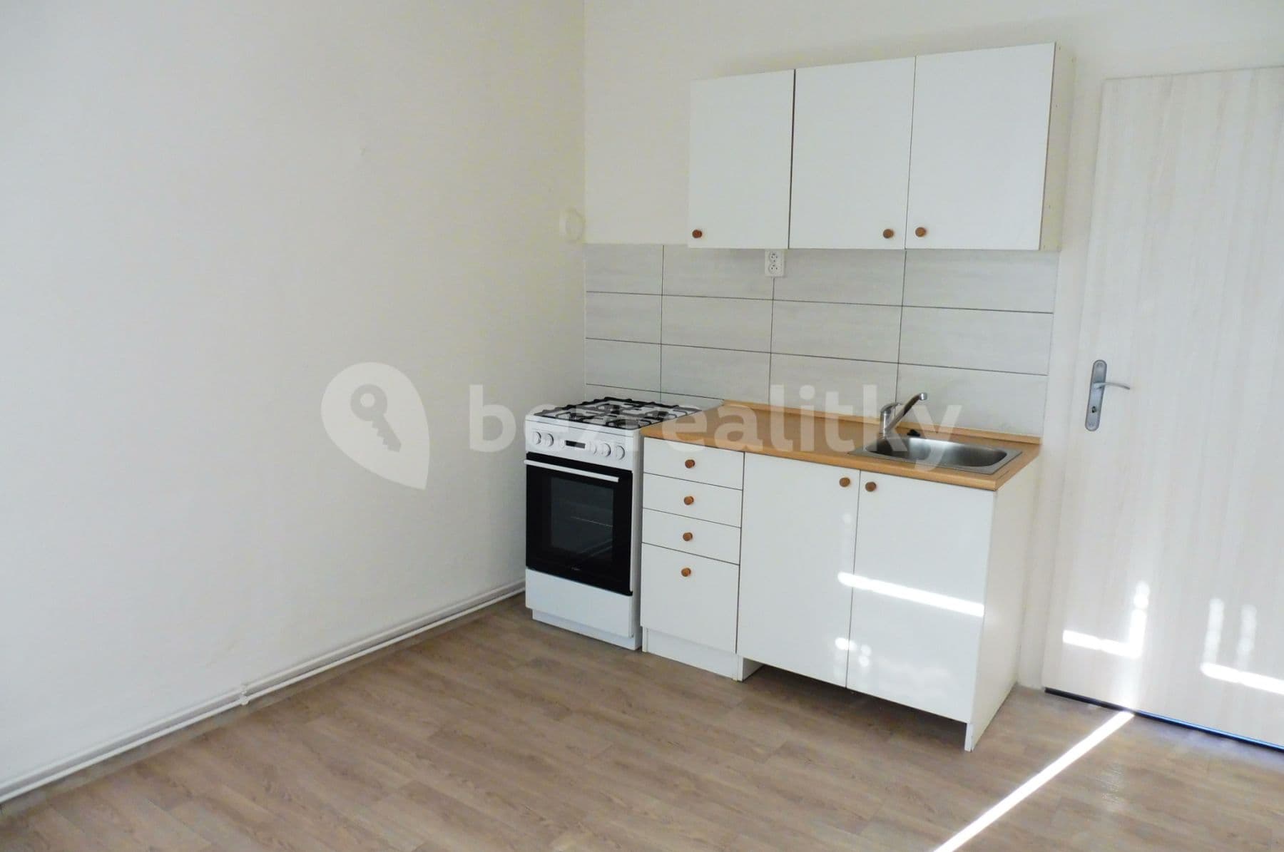 Prenájom bytu 1-izbový 43 m², Srbská, Brno, Jihomoravský kraj Prenájom bytu 1-izbový 43 m², Srbská, Brno, Jihomoravský kraj