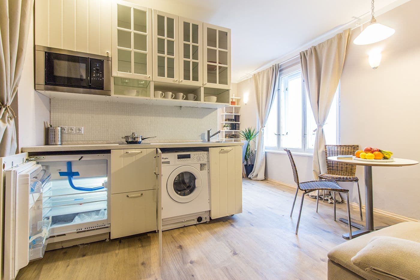 Prenájom bytu 1-izbový 25 m², Plynární, Praha, Praha Prenájom bytu 1-izbový 25 m², Plynární, Praha, Praha