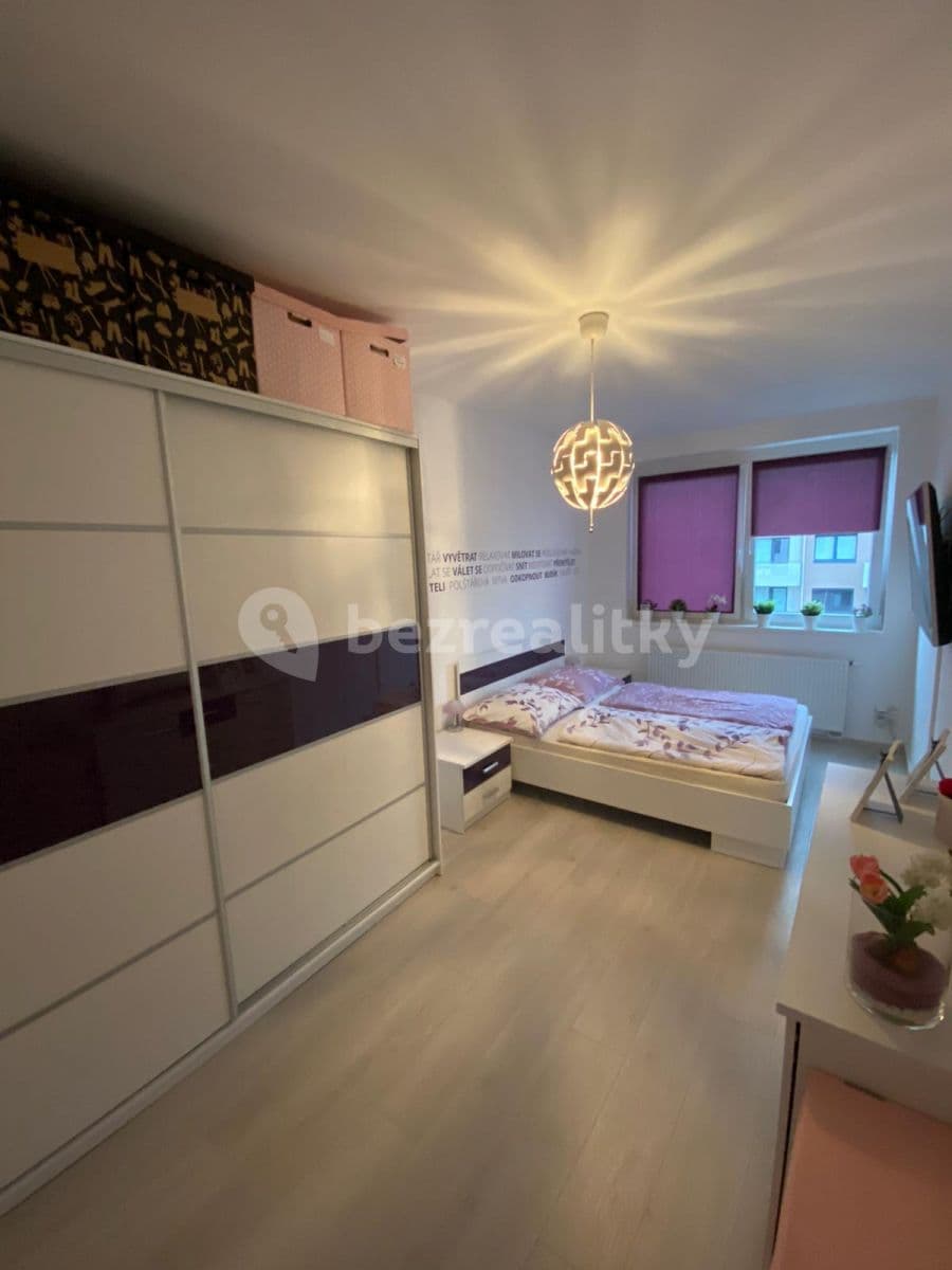 Prenájom bytu 2-izbový 53 m², Honzíkova, Praha, Praha Prenájom bytu 2-izbový 53 m², Honzíkova, Praha, Praha