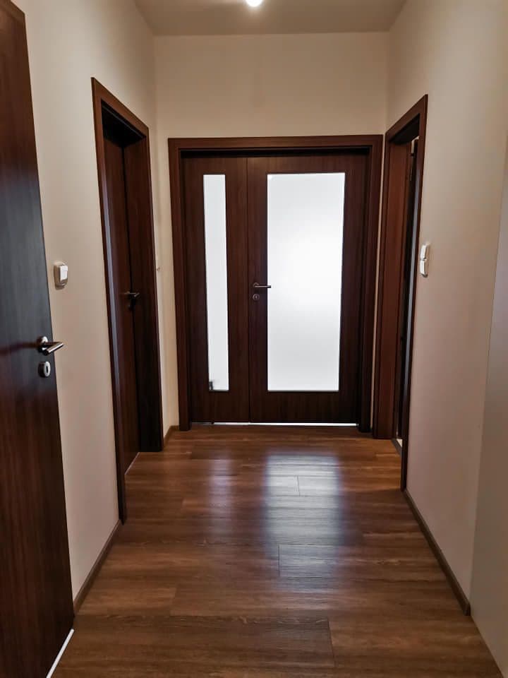 Prenájom bytu 4-izbový 110 m², Padovská, Praha, Praha Prenájom bytu 4-izbový 110 m², Padovská, Praha, Praha