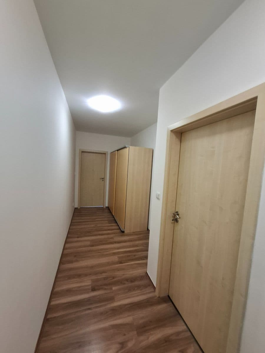 Prenájom bytu 2-izbový 56 m², Beroun, Beroun, Středočeský kraj Prenájom bytu 2-izbový 56 m², Beroun, Beroun, Středočeský kraj