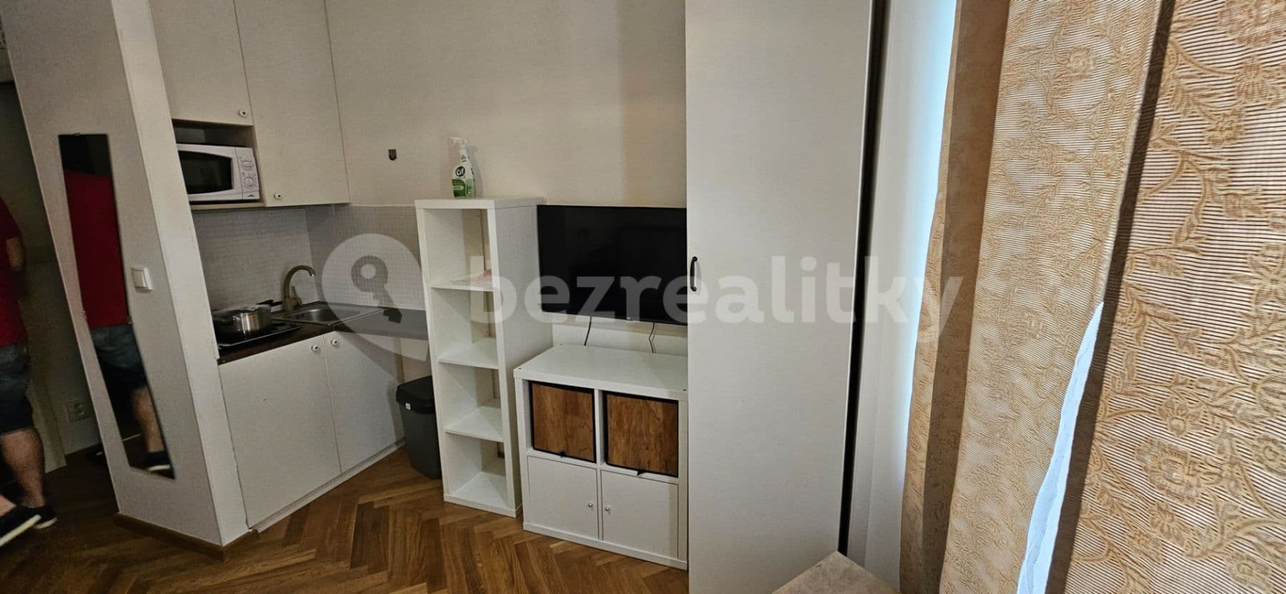 Prenájom bytu Garsoniéra 17 m², Zborovská, Praha, Praha Prenájom bytu Garsoniéra 17 m², Zborovská, Praha, Praha