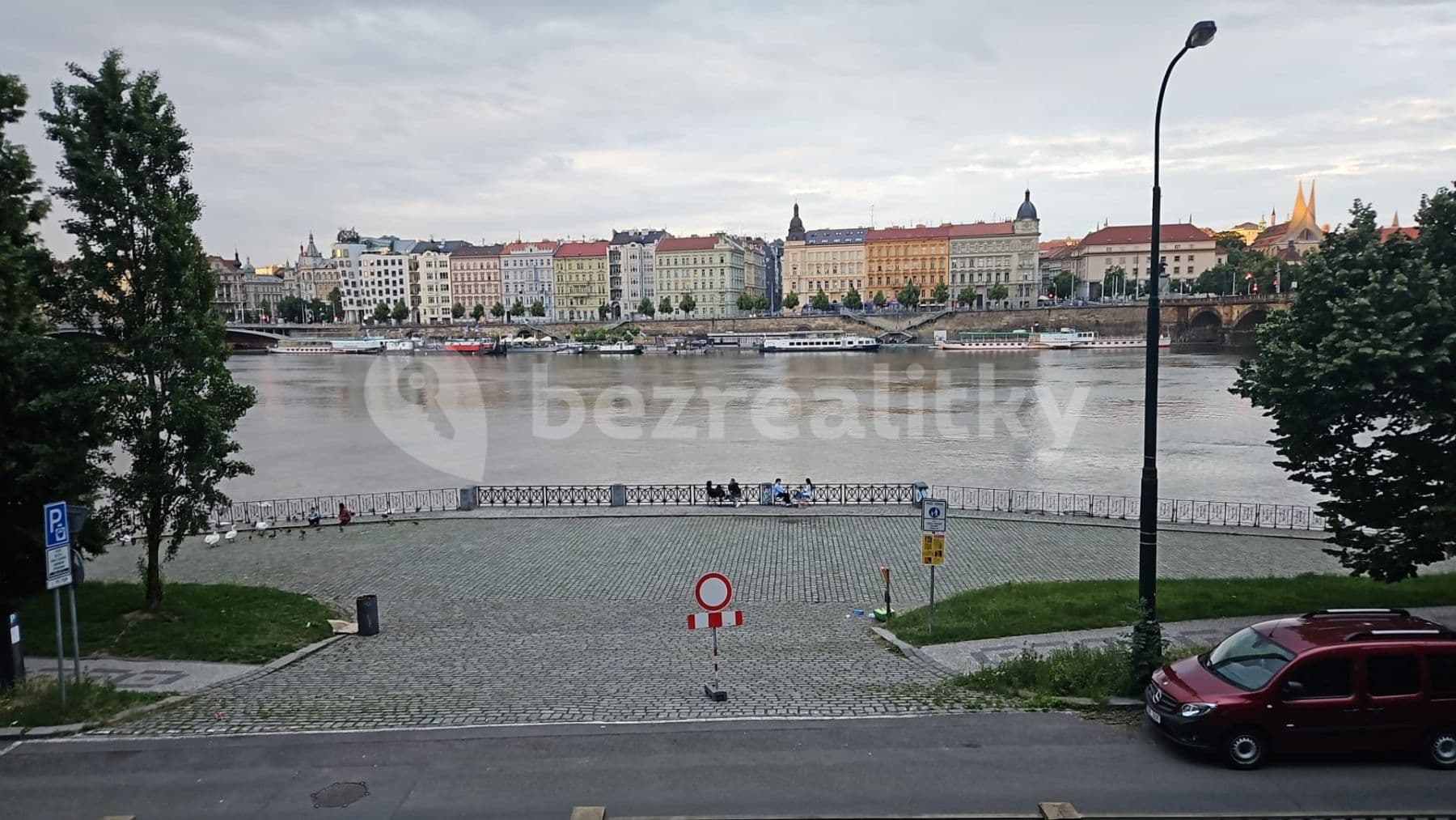 Prenájom bytu Garsoniéra 17 m², Zborovská, Praha, Praha Prenájom bytu Garsoniéra 17 m², Zborovská, Praha, Praha