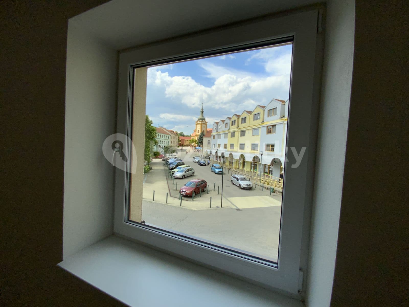 Prenájom bytu 1-izbový 65 m², Masarykovo náměstí, Šlapanice, Jihomoravský kraj Prenájom bytu 1-izbový 65 m², Masarykovo náměstí, Šlapanice, Jihomoravský kraj