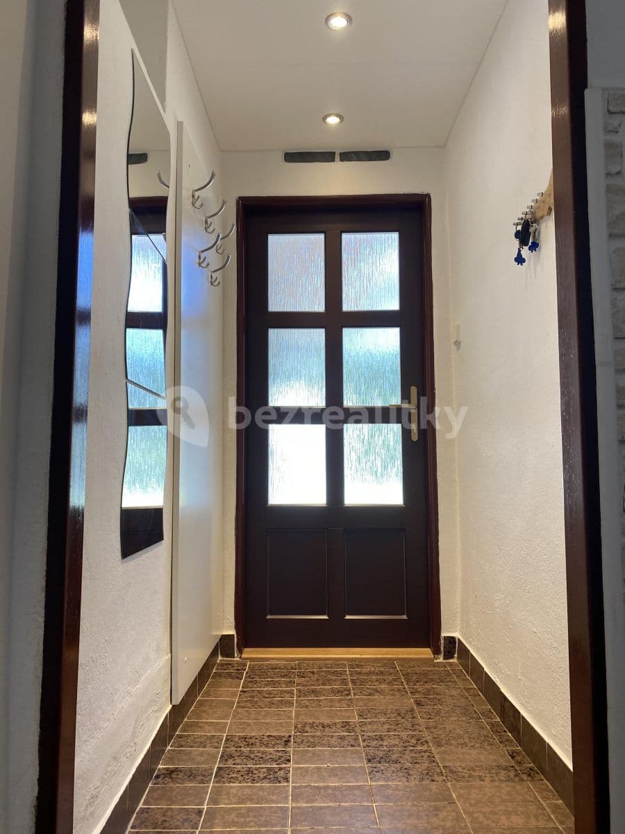 Prenájom bytu 1-izbový 50 m², Pilské Údolí, Boskovice, Jihomoravský kraj Prenájom bytu 1-izbový 50 m², Pilské Údolí, Boskovice, Jihomoravský kraj