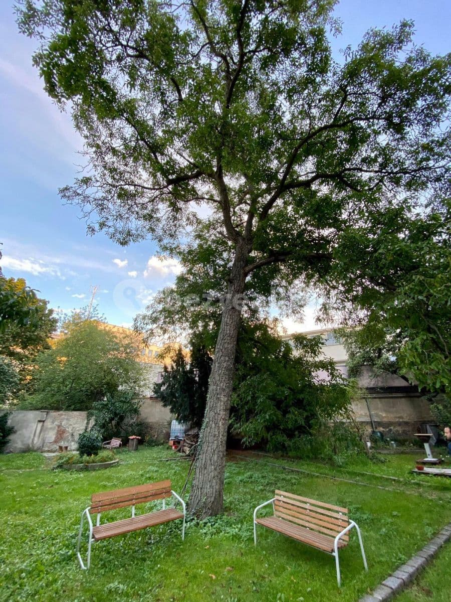 Prenájom bytu 5-izbový 184 m², Lípová, Praha, Praha Prenájom bytu 5-izbový 184 m², Lípová, Praha, Praha