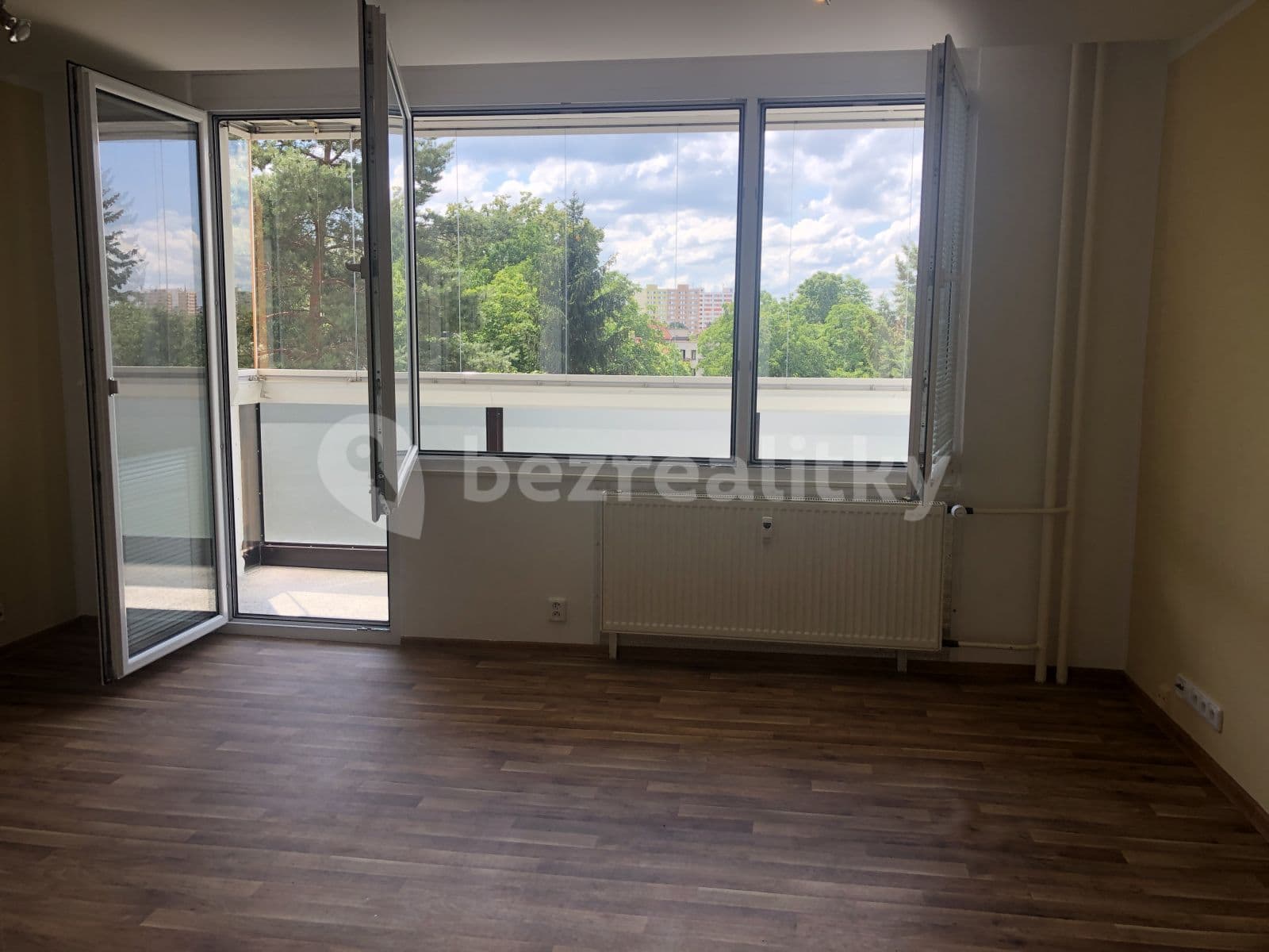 Prenájom bytu Garsoniéra 26 m², Písnická, Praha, Praha Prenájom bytu Garsoniéra 26 m², Písnická, Praha, Praha