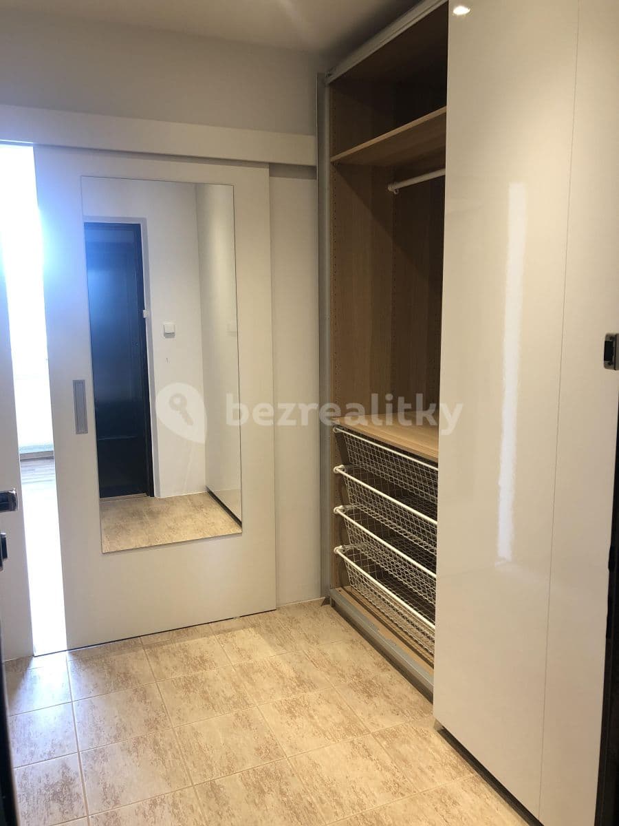 Prenájom bytu Garsoniéra 26 m², Písnická, Praha, Praha Prenájom bytu Garsoniéra 26 m², Písnická, Praha, Praha
