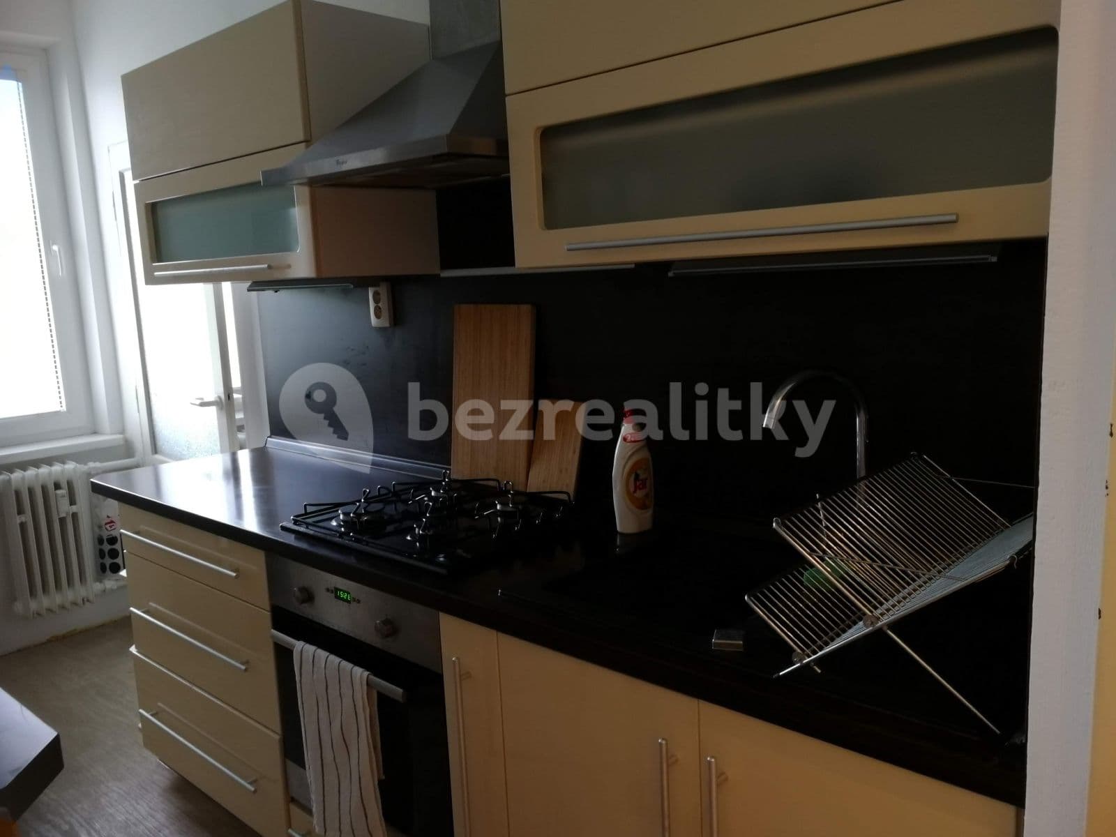 Prenájom bytu 2-izbový 43 m², Radarová, Ružinov, Bratislavský kraj Prenájom bytu 2-izbový 43 m², Radarová, Ružinov, Bratislavský kraj