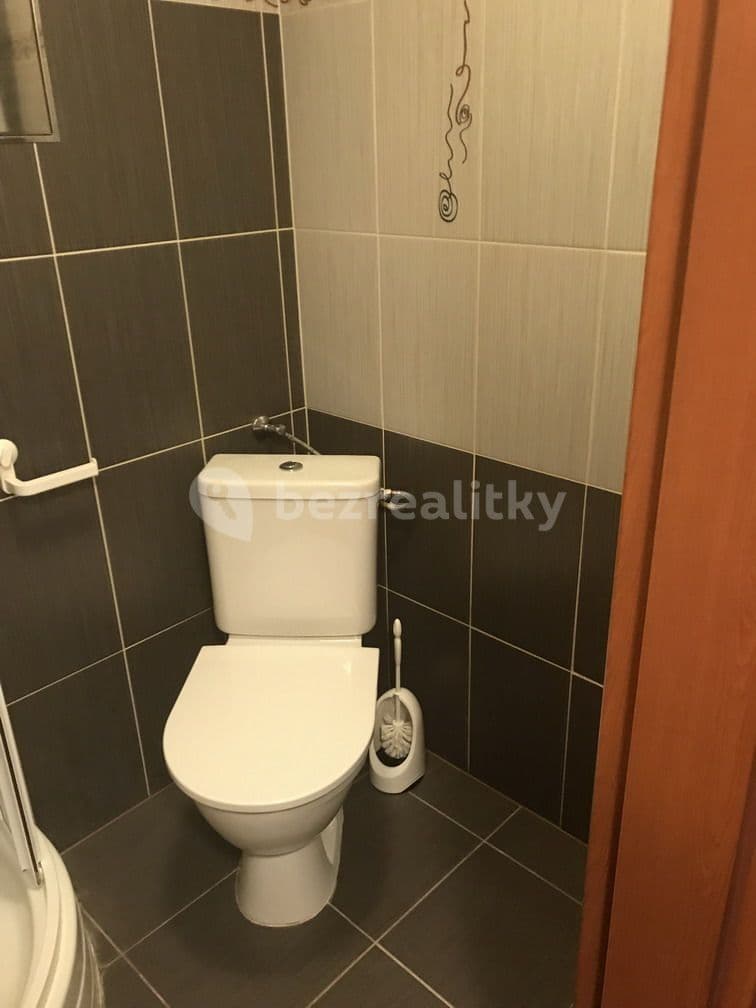 Prenájom bytu 1-izbový 28 m², Záhřebská, Praha, Praha Prenájom bytu 1-izbový 28 m², Záhřebská, Praha, Praha