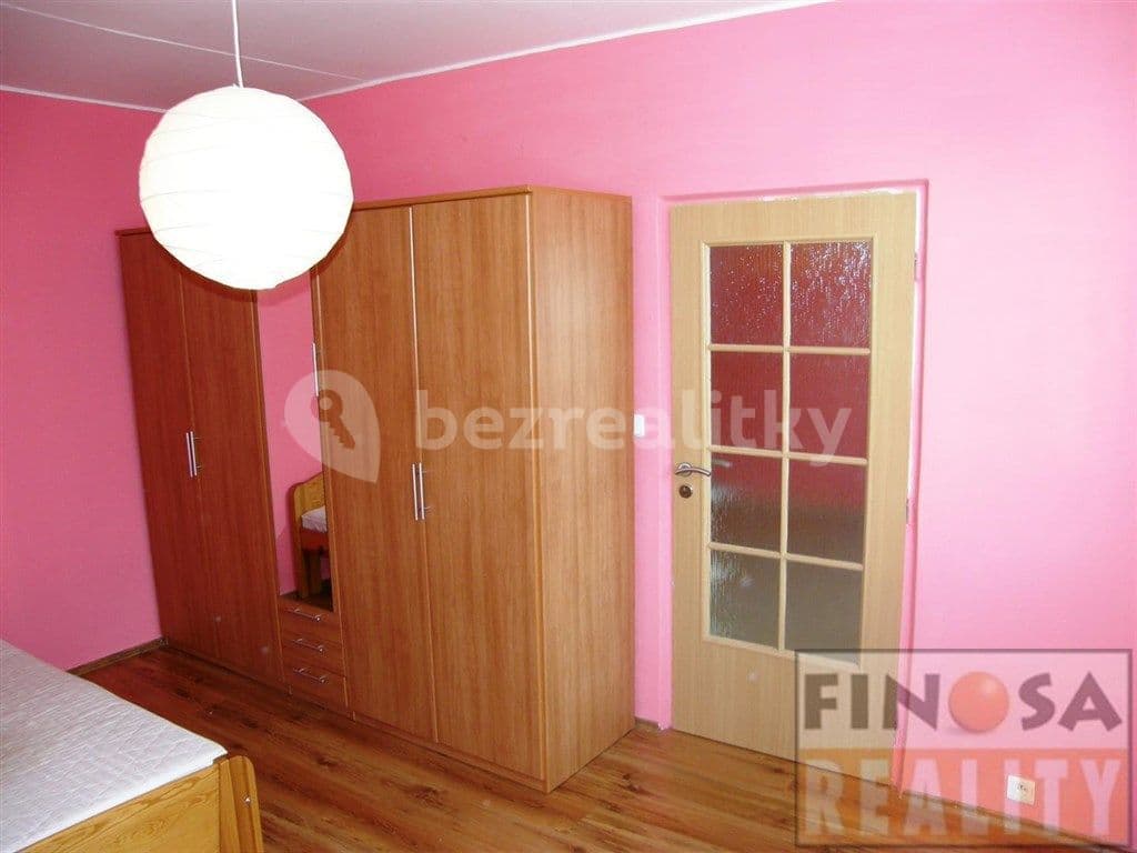 Prenájom bytu 1-izbový 36 m², Nová, Ústí nad Labem, Ústecký kraj Prenájom bytu 1-izbový 36 m², Nová, Ústí nad Labem, Ústecký kraj