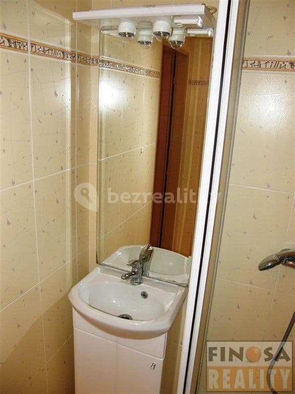Prenájom bytu 1-izbový 36 m², Nová, Ústí nad Labem, Ústecký kraj Prenájom bytu 1-izbový 36 m², Nová, Ústí nad Labem, Ústecký kraj