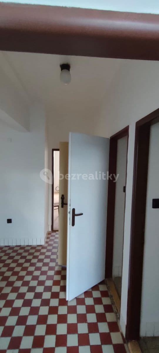 Prenájom bytu 2-izbový 55 m², Wolkerova, Klatovy, Plzeňský kraj Prenájom bytu 2-izbový 55 m², Wolkerova, Klatovy, Plzeňský kraj