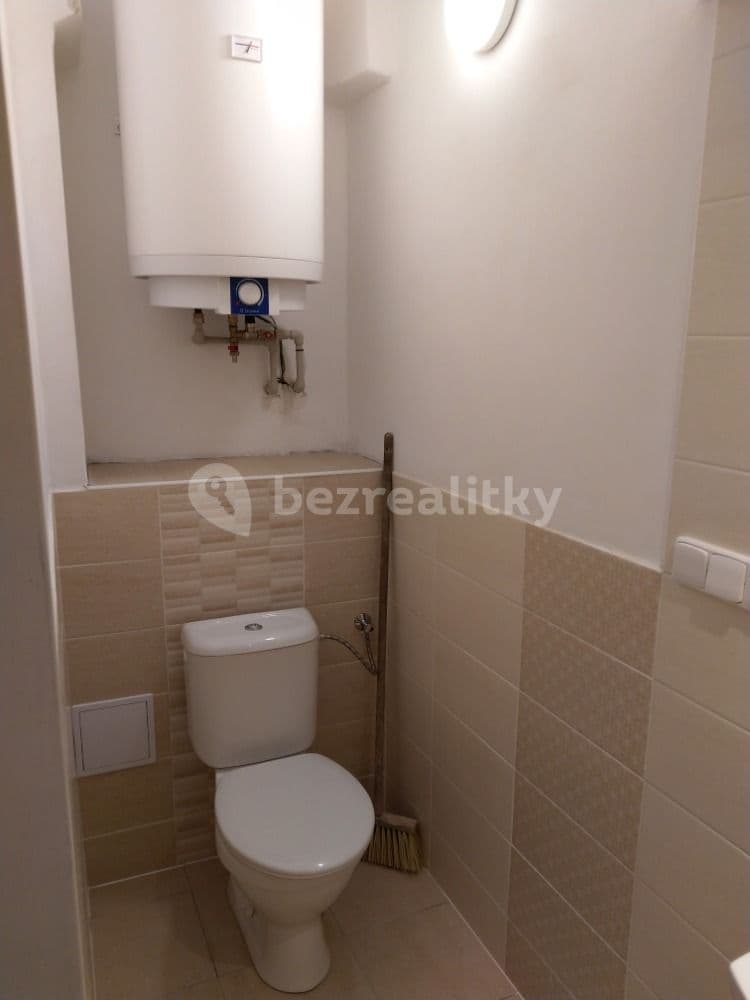 Prenájom bytu Garsoniéra 22 m², Lublaňská, Praha, Praha Prenájom bytu Garsoniéra 22 m², Lublaňská, Praha, Praha
